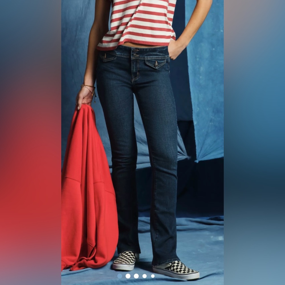 American Eagle Outfitters Next Level Low Rise Kick Bootcut Jeans - Picture 9 of 10